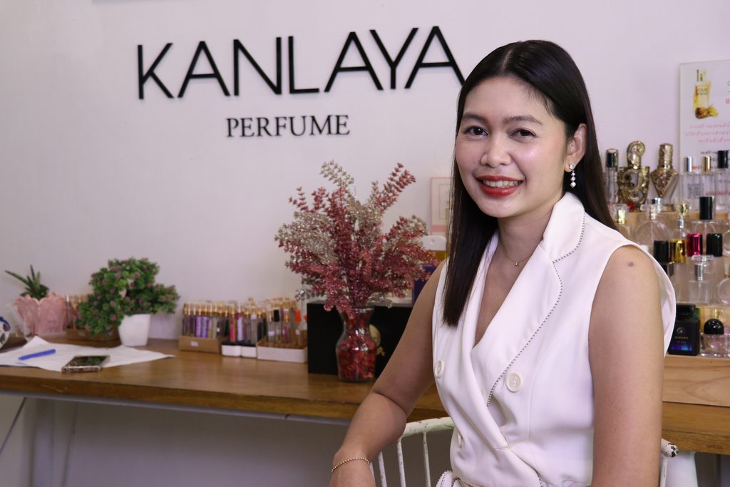 Signature Scent: กลิ่นหอมแห่งชัยชนะในโชว์รูมรถหรู 3
